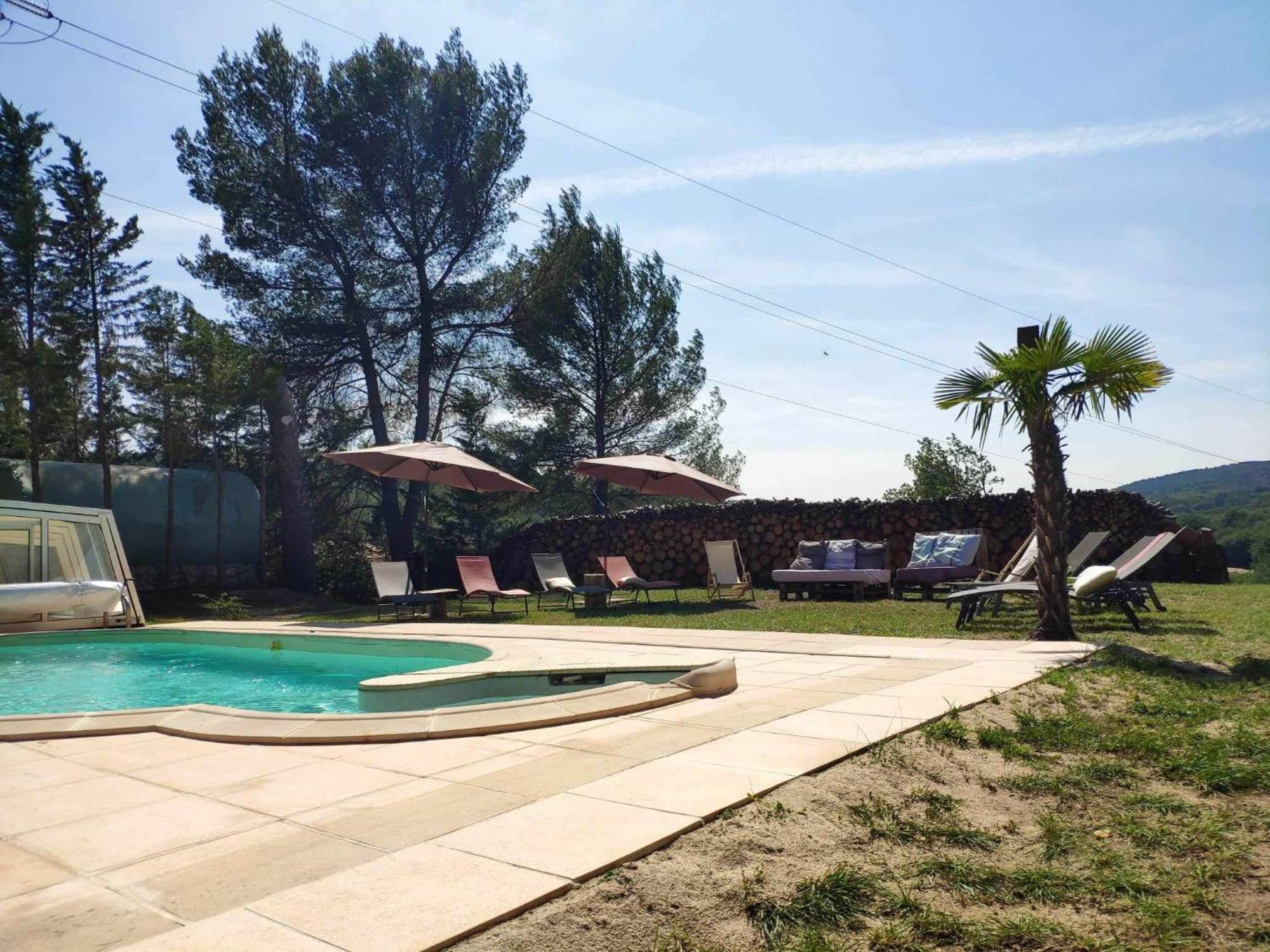 La Tourelle Suite Cosy Entre Vignoble Aixois Et Luberon Le Puy-Sainte-Réparade Exteriér fotografie